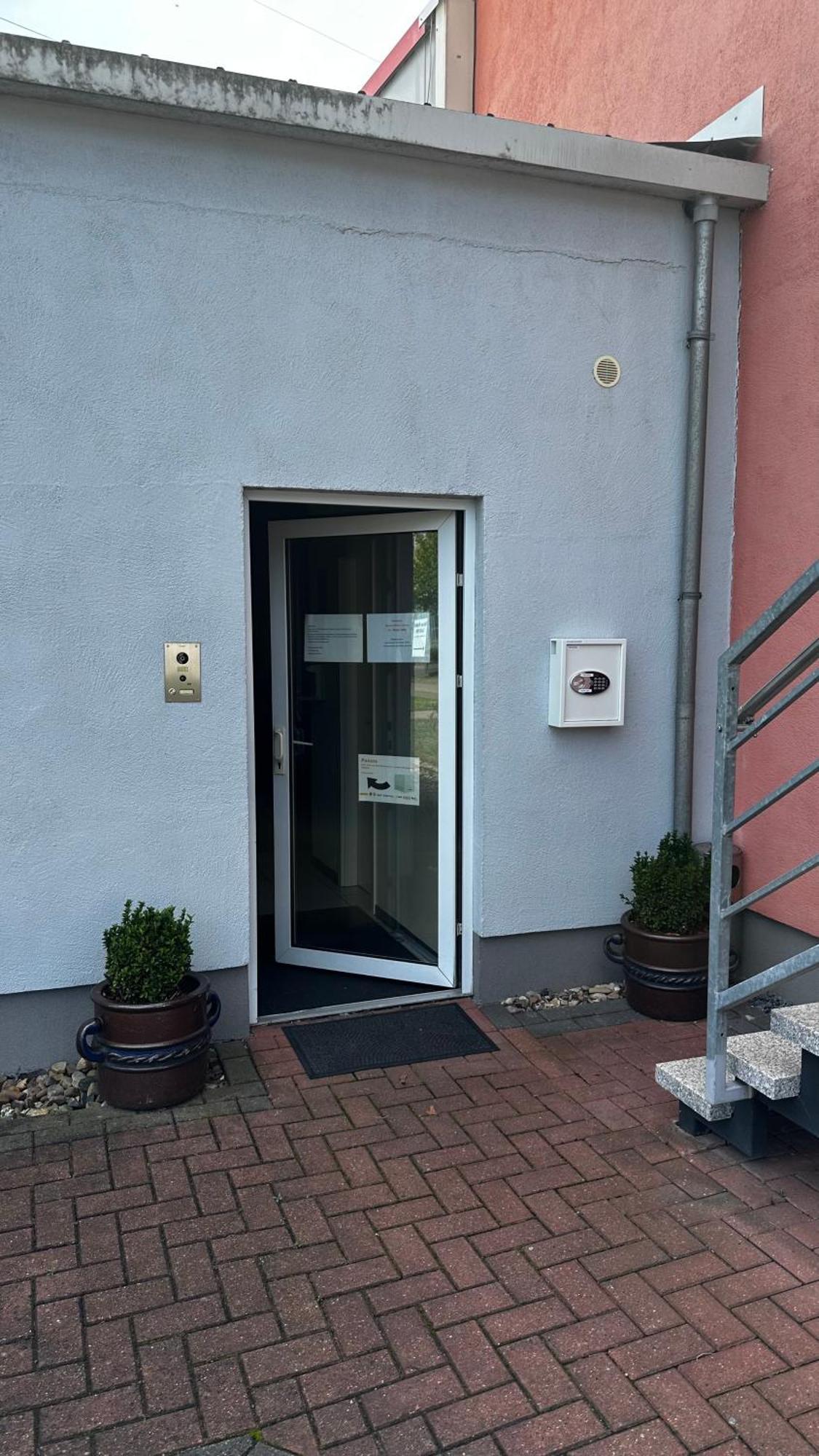 Messe Motel Laatzen Exterior foto