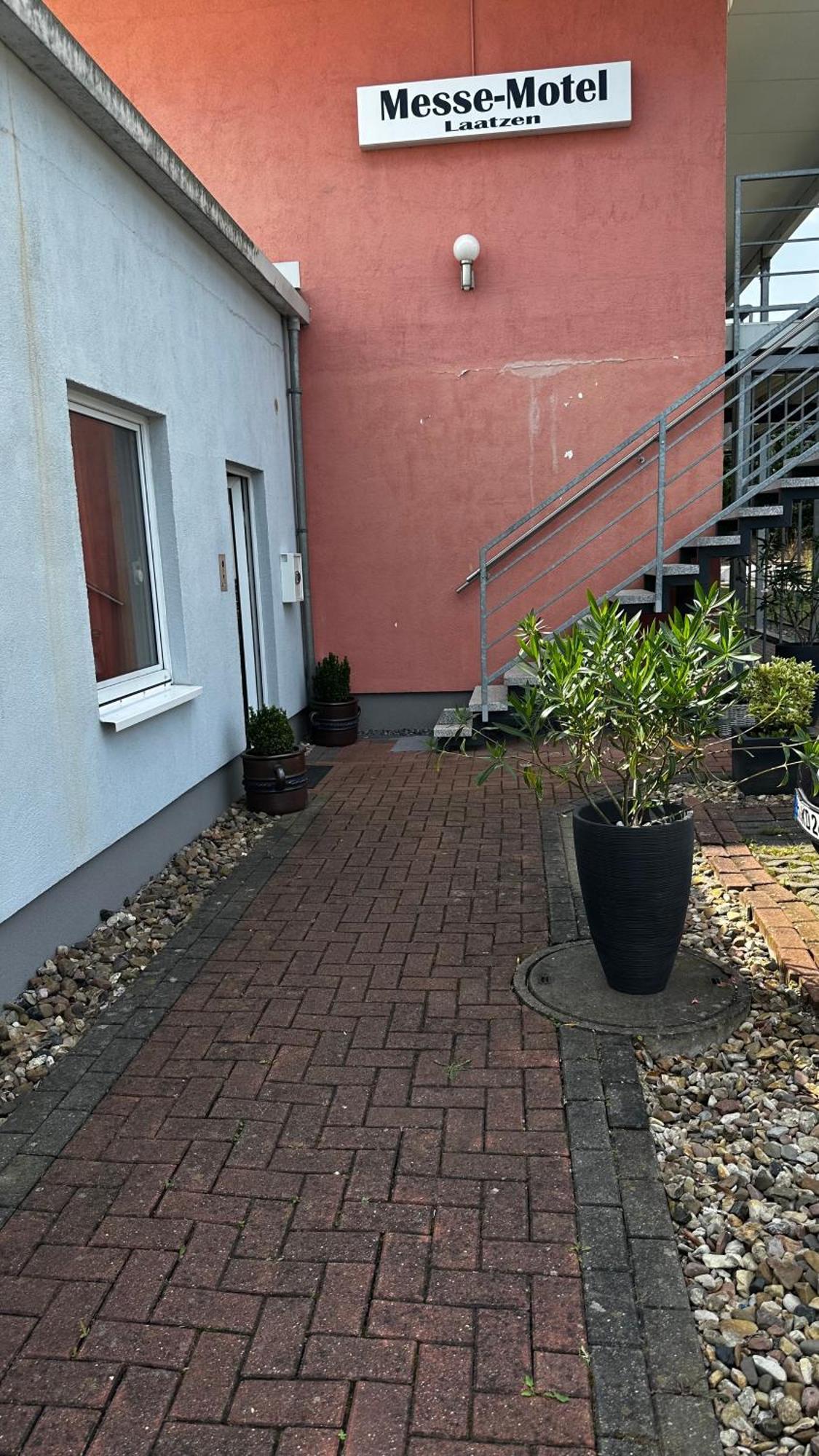 Messe Motel Laatzen Exterior foto